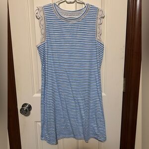 Lilly Pulitzer Light Blue and White Striped sleeveless Tshirt dress, EUC size M